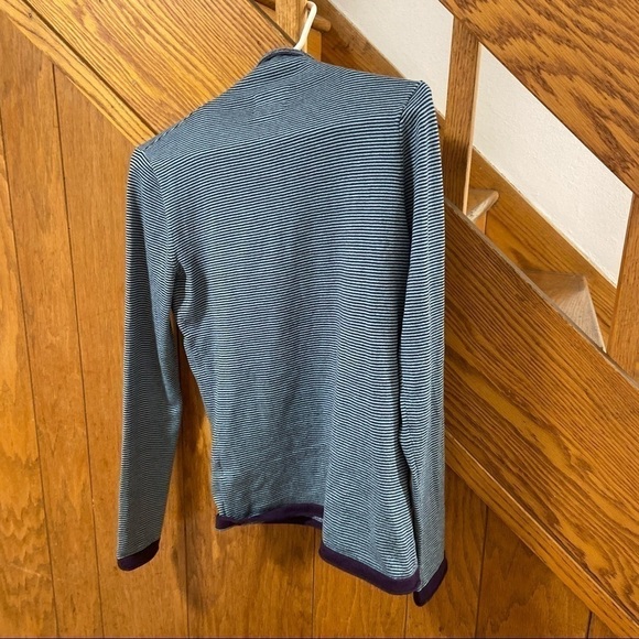 Title Nine Mock Turtle Neck Size Small - Picture 6 of 6